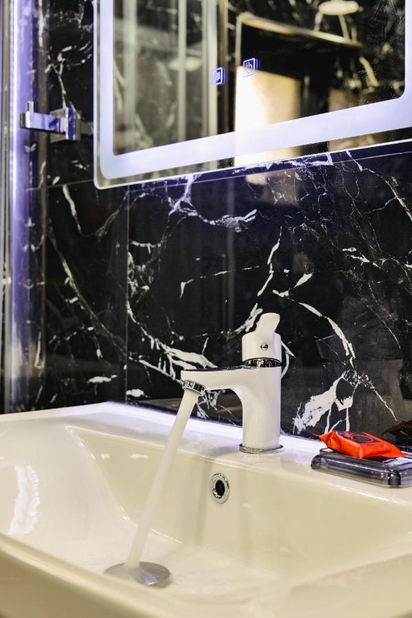 Iphigenia Luxury Flat Daire Saranda Dış mekan fotoğraf