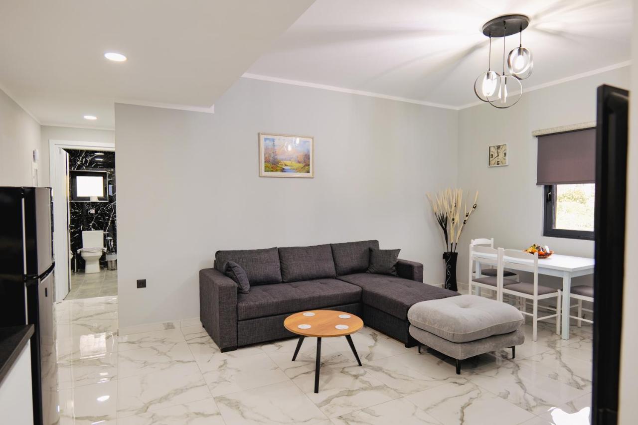 Iphigenia Luxury Flat Daire Saranda Dış mekan fotoğraf